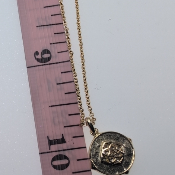 Kendra Scott Initial Gold Pendant Necklace - Picture 9 of 9